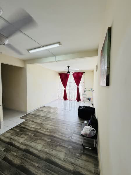 Apartment for Sale at Goodview Heights - Calvin Kok - Living Room - PropertyGuru.com.my