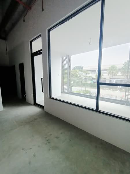 Shop for Rent in Taman Desa Cemerlang (Ulu Tiram) - Kelly Chiam - Interior - PropertyGuru.com.my