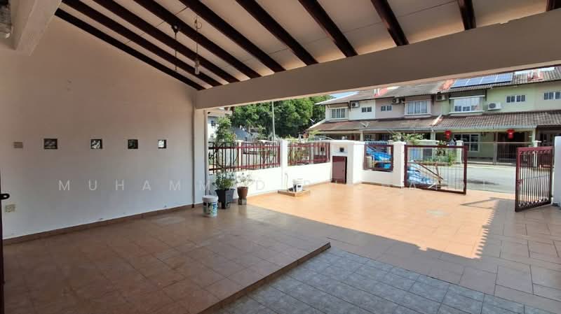 Rumah Teres untuk Dijual di Puchong (Selangor) - Muhammad Rushaidi - Exterior - PropertyGuru.com.my