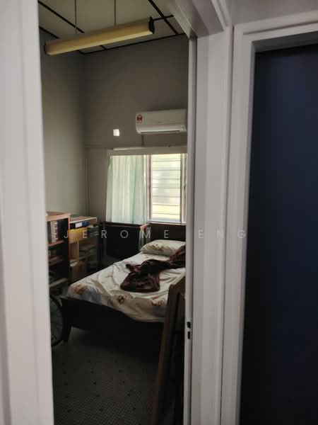 Semi-Detached House for Rent in Pulau Tikus (George Town) - Jerome Eng - Bedroom - PropertyGuru.com.my
