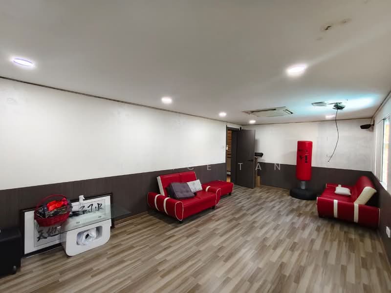Cluster House for Sale in Taman Sutera Utama (Skudai) - Shanice Tan - Living Room - PropertyGuru.com.my