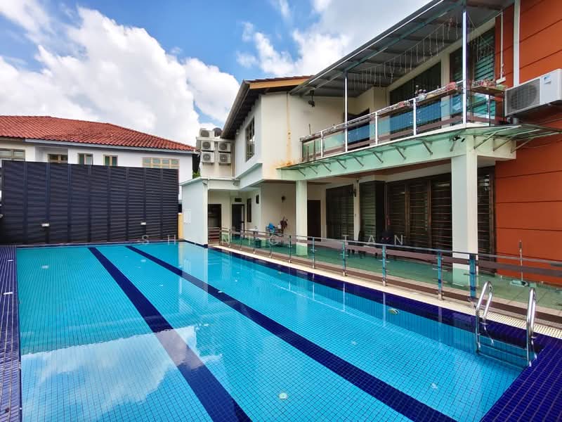 Cluster House for Sale in Taman Sutera Utama (Skudai) - Shanice Tan - Exterior - PropertyGuru.com.my