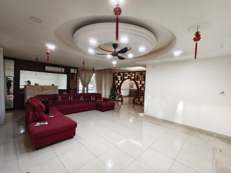 Cluster House for Sale in Taman Sutera Utama (Skudai) - Shanice Tan - Living Room - PropertyGuru.com.my