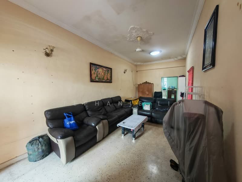 Rumah Flat untuk Disewa di Wisma Hooi Lam - Stephanie Lim - Living Room - PropertyGuru.com.my