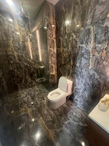 Kondominium untuk Disewa di Picasso Residence - Jowie Kwek - Bathroom - PropertyGuru.com.my