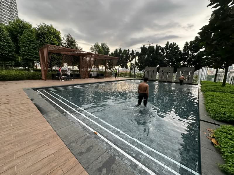 Servis Apartment untuk Disewa di M Vertica - Steven Chen - Pool - PropertyGuru.com.my