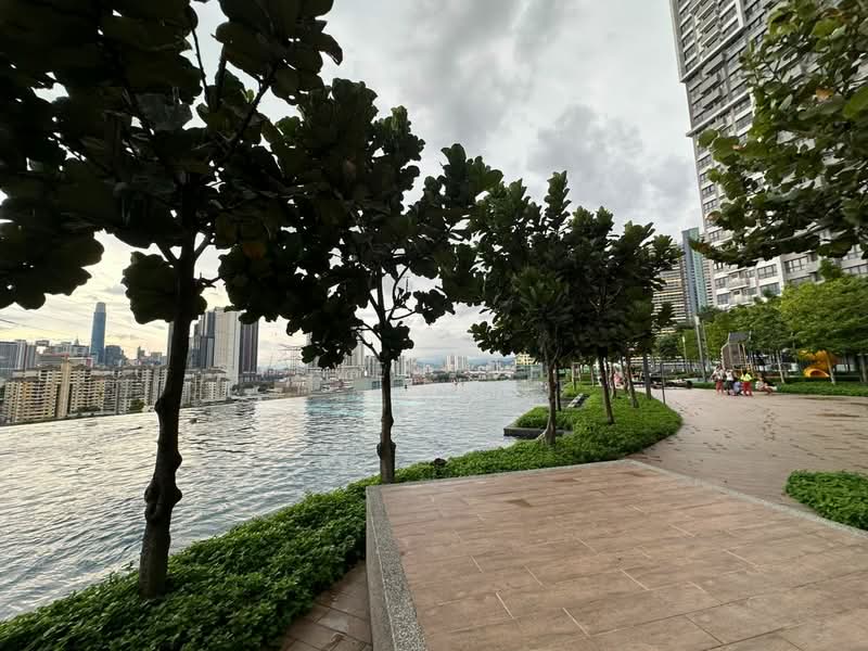 Servis Apartment untuk Disewa di M Vertica - Steven Chen - Pool - PropertyGuru.com.my