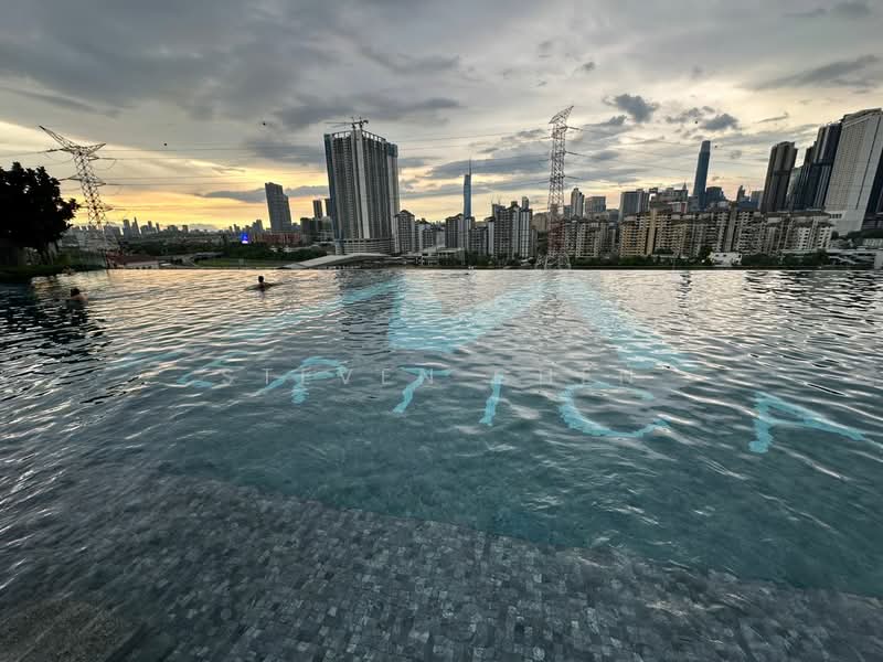 Servis Apartment untuk Disewa di M Vertica - Steven Chen - Pool - PropertyGuru.com.my