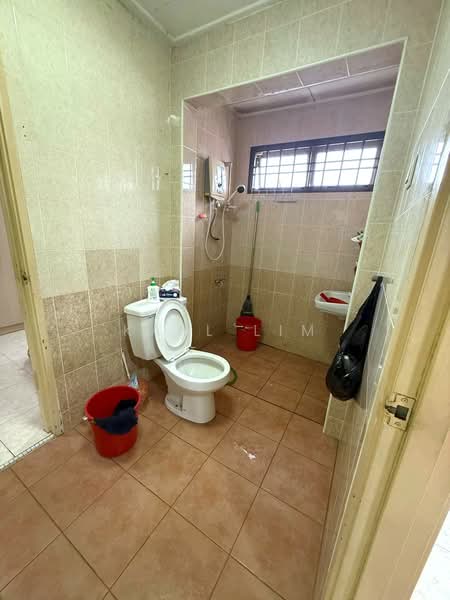 2-storey Terraced House for Sale in Taman Nusa Jaya Mas (Iskandar Puteri (Nusajaya)) - Karl Lim - Bathroom - PropertyGuru.com.my