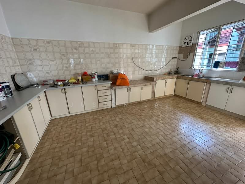 2-storey Terraced House for Rent in Kepong Baru (Kepong) - Justin Lai - Kitchen - PropertyGuru.com.my