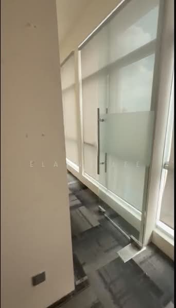 Shop / Office for Rent in Bandar Puteri Puchong (Puchong) - Elaine Lee - Corridor - PropertyGuru.com.my