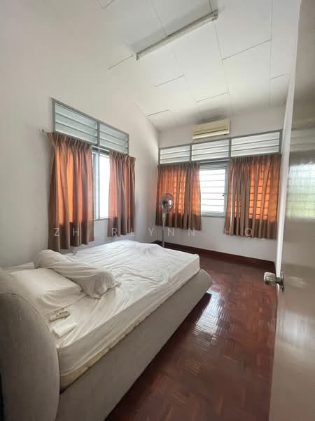 Rumah Teres untuk Dijual di Island Glades (Jelutong) - Zherlynn Ho - Bedroom - PropertyGuru.com.my