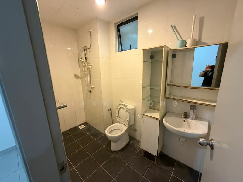 Kondominium untuk Disewa di Ivory Residence - Shaun Chong - Bathroom - PropertyGuru.com.my