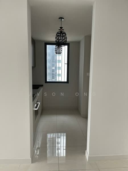 Servis Apartment untuk Dijual di Datum Jelatek Residence - Jason Ong - Kitchen - PropertyGuru.com.my