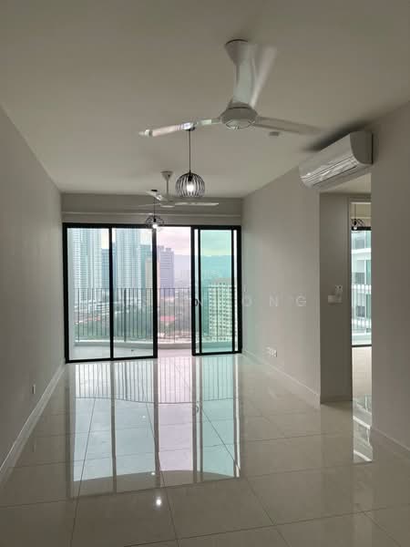 Servis Apartment untuk Dijual di Datum Jelatek Residence - Jason Ong - Living Room - PropertyGuru.com.my