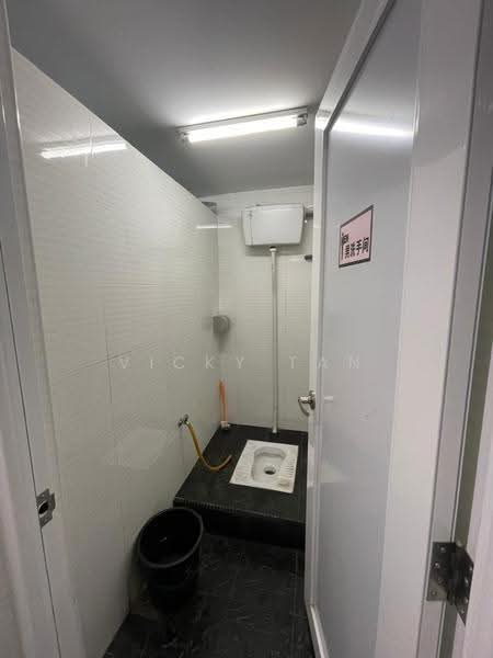 Factory for Rent in Taman Ehsan (Kepong) - Vicky Tan - Bathroom - PropertyGuru.com.my