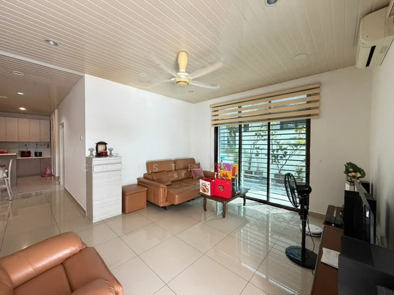 Rumah Kluster untuk Dijual di Taman Adda Heights (Tebrau) - Christina Ang - Living Room - PropertyGuru.com.my