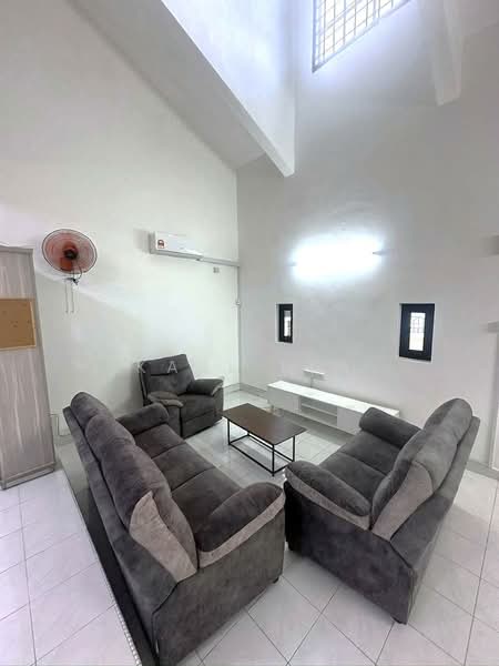 1.5-storey Terraced House for Sale in Bandar Seri Alam (Masai) - Karl Lim - Living Room - PropertyGuru.com.my