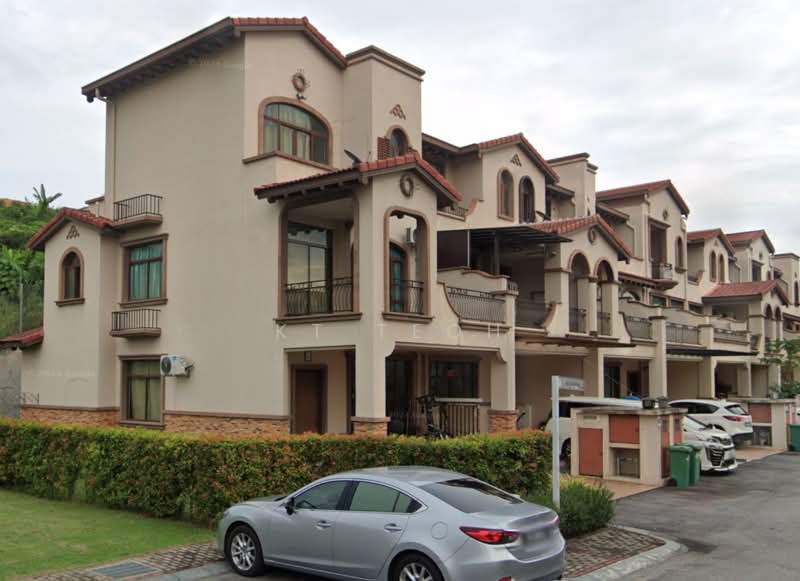 3-storey Terraced House for Sale in Semenyih (Selangor) - KT Teoh - Exterior - PropertyGuru.com.my
