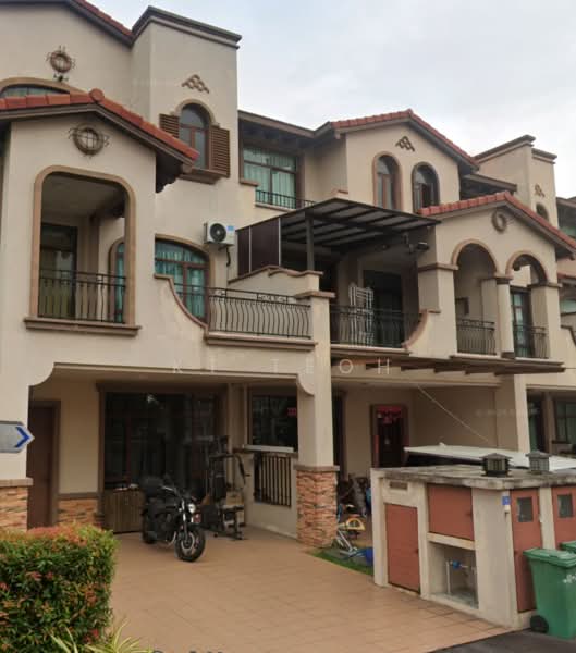 3-storey Terraced House for Sale in Semenyih (Selangor) - KT Teoh - Exterior - PropertyGuru.com.my