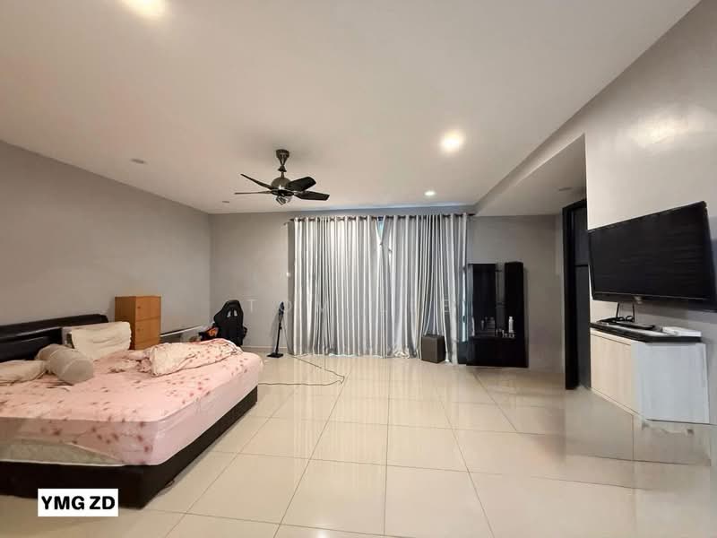 2-storey Terraced House for Sale in Taman Perindustrian Pandamaran (Pelabuhan Klang) - Tom Lee - PropertyGuru.com.my