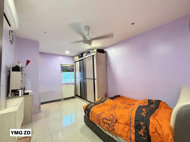 2-storey Terraced House for Sale in Taman Perindustrian Pandamaran (Pelabuhan Klang) - Tom Lee - PropertyGuru.com.my