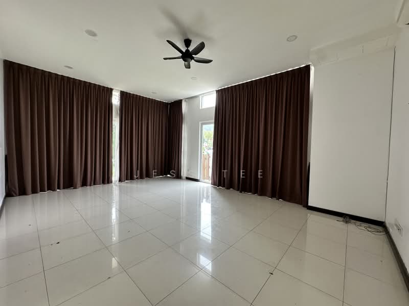 Bungalow for Sale in Setia Eco Park (Setia Alam) - Jess Tee - Living Room - PropertyGuru.com.my