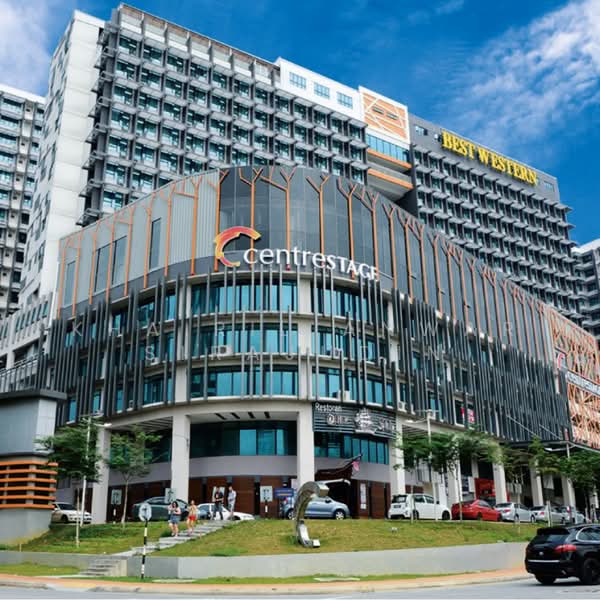 Servis Apartment untuk Dijual di Centrestage Designer Suite - Khairil Anwar Sirajudin - Exterior - PropertyGuru.com.my