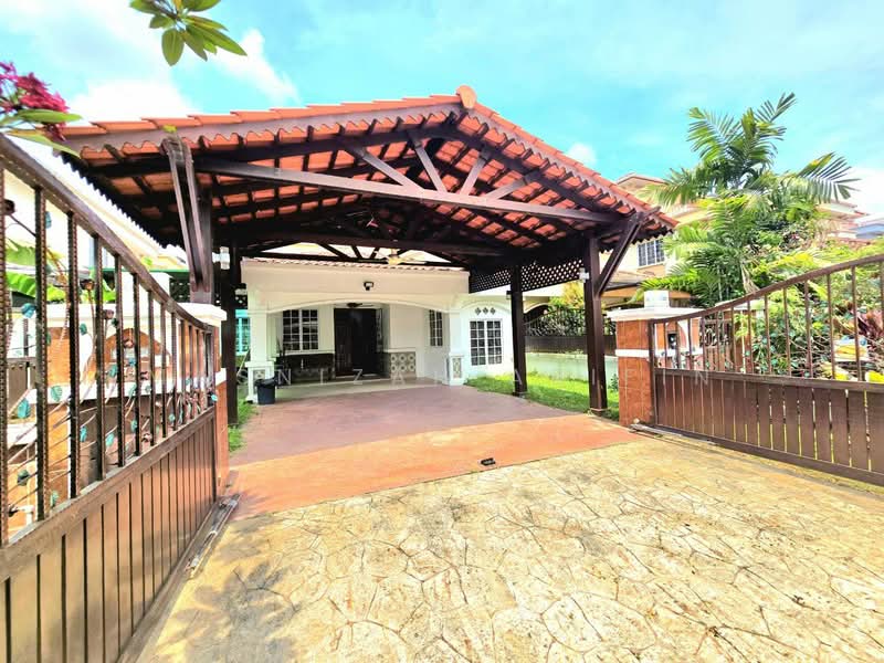 Cluster House for Sale in Sek 13,Salahudin Golf Course (Shah Alam) - Masnizah Arifin - Exterior - PropertyGuru.com.my