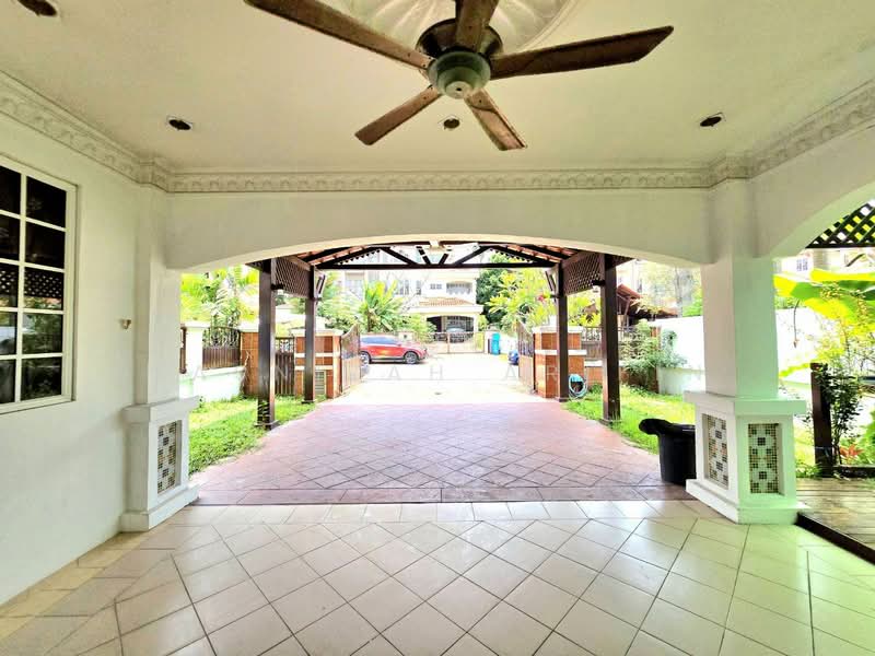 Cluster House for Sale in Sek 13,Salahudin Golf Course (Shah Alam) - Masnizah Arifin - Exterior - PropertyGuru.com.my