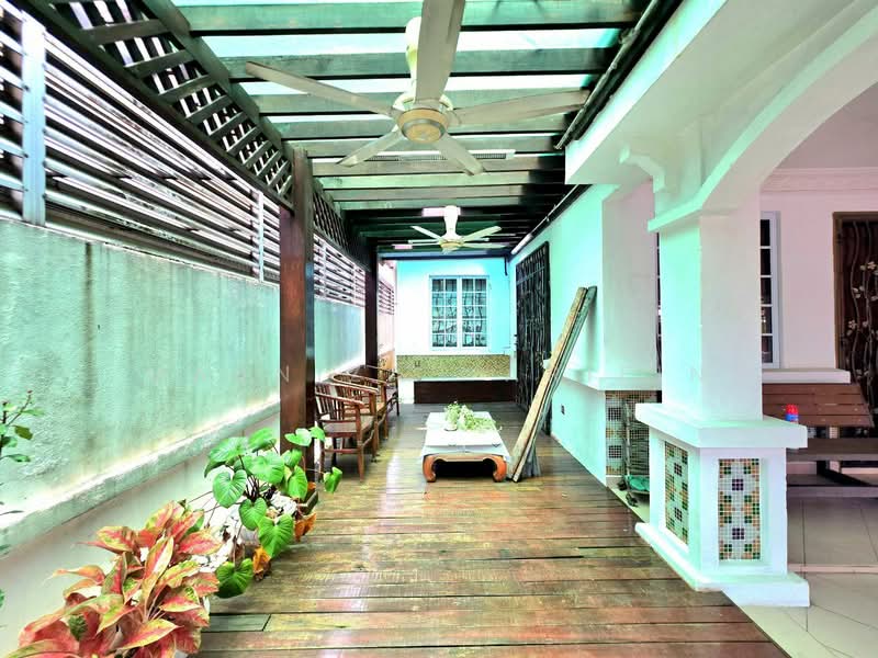 Cluster House for Sale in Sek 13,Salahudin Golf Course (Shah Alam) - Masnizah Arifin - Exterior - PropertyGuru.com.my