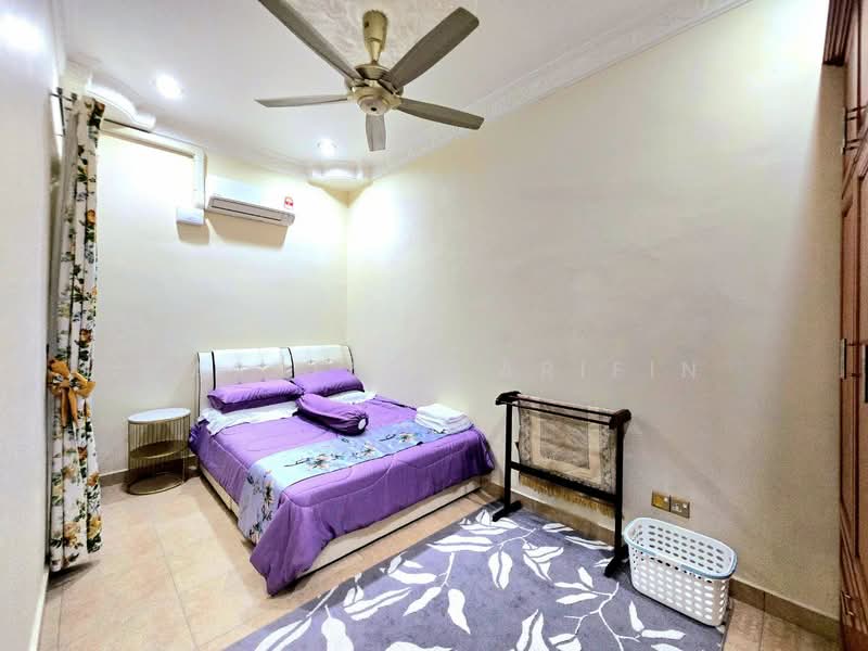Cluster House for Sale in Sek 13,Salahudin Golf Course (Shah Alam) - Masnizah Arifin - Bedroom - PropertyGuru.com.my