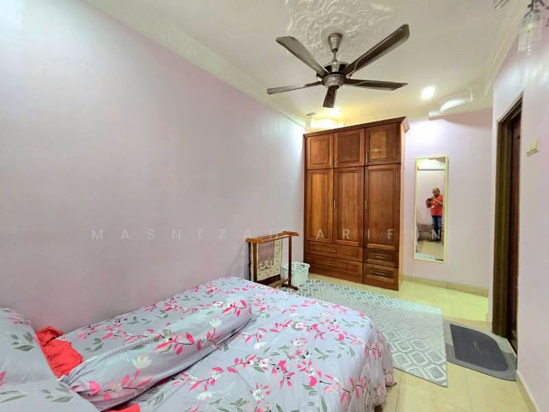 Cluster House for Sale in Sek 13,Salahudin Golf Course (Shah Alam) - Masnizah Arifin - Bedroom - PropertyGuru.com.my