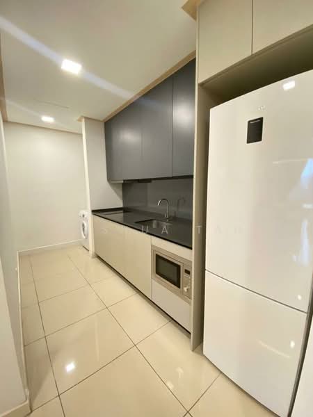 Servis Apartment untuk Disewa di Aria - Joshua Tan - Kitchen - PropertyGuru.com.my