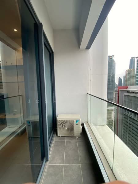 Servis Apartment untuk Disewa di Aria - Joshua Tan - Balcony - PropertyGuru.com.my