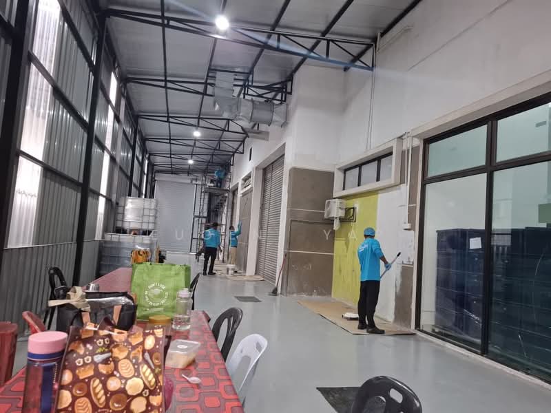 Semi-D Factory for Sale in Kawasan Perindustrian Batu Caves (Batu Caves) - Eugene Yap - Interior - PropertyGuru.com.my