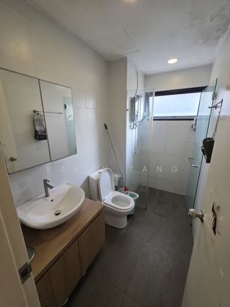 Service Residence for Sale at Sk One Residence - Karen Tang - Bathroom - PropertyGuru.com.my