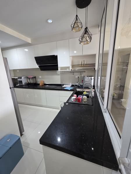 Service Residence for Sale at Sk One Residence - Karen Tang - Kitchen - PropertyGuru.com.my