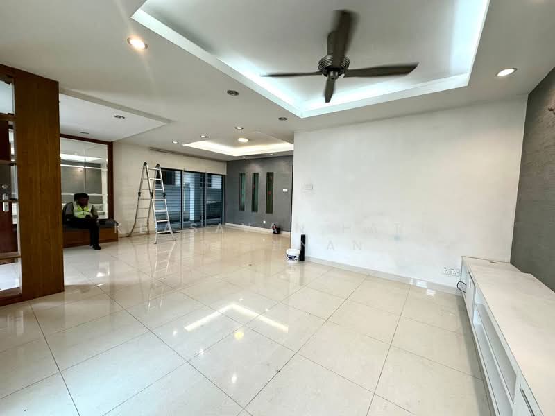 Semi-Detached House for Sale in Bandar Tun Hussein Onn (Cheras) - Keasavan Hari Krishnan - Living Room - PropertyGuru.com.my