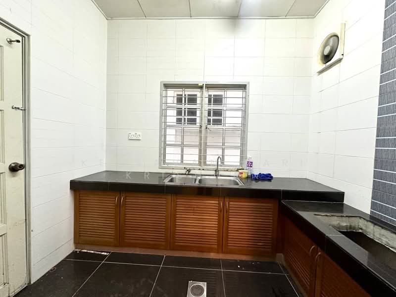 Semi-Detached House for Sale in Bandar Tun Hussein Onn (Cheras) - Keasavan Hari Krishnan - PropertyGuru.com.my