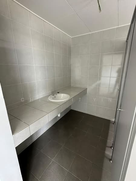 Shop / Office for Rent in Puchong (Selangor) - CHEW KIT YIN - Bathroom - PropertyGuru.com.my
