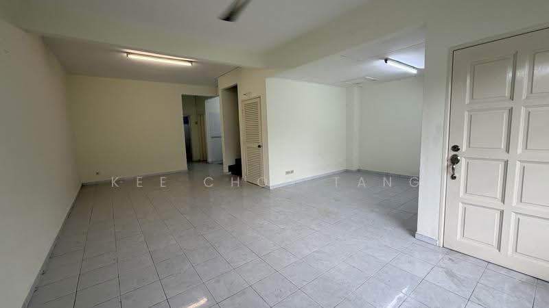 2-storey Terraced House for Sale in Kota Kemuning (Shah Alam) - Anjoe Tang - Living Room - PropertyGuru.com.my