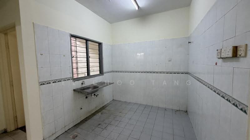 2-storey Terraced House for Sale in Kota Kemuning (Shah Alam) - Anjoe Tang - Kitchen - PropertyGuru.com.my