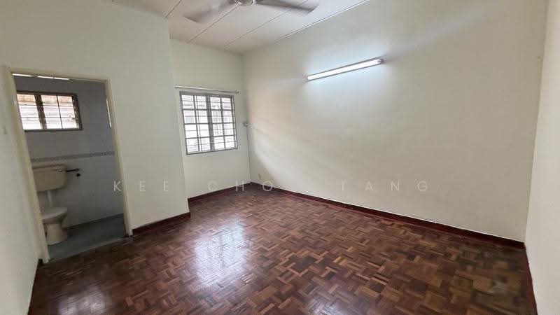 2-storey Terraced House for Sale in Kota Kemuning (Shah Alam) - Anjoe Tang - Bathroom - PropertyGuru.com.my