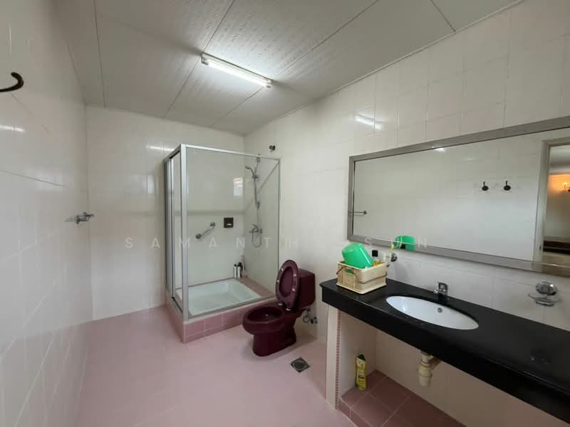 Rumah Banglo untuk Dijual di Taman Bukit Pantai (Bangsar) - Samantha Sun - Bathroom - PropertyGuru.com.my