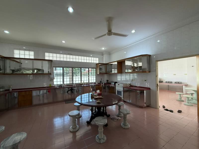 Rumah Banglo untuk Dijual di Taman Bukit Pantai (Bangsar) - Samantha Sun - Kitchen - PropertyGuru.com.my