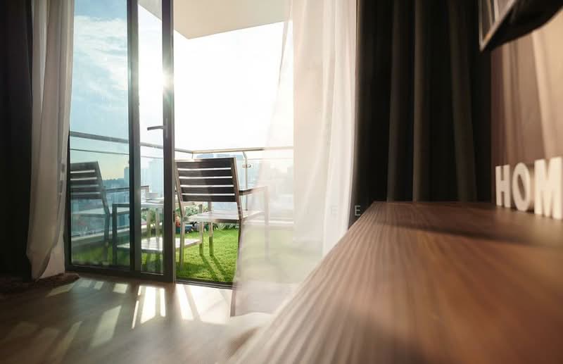 Condominium for Rent at Vivo Residential Suites - Alex Lee - Balcony - PropertyGuru.com.my