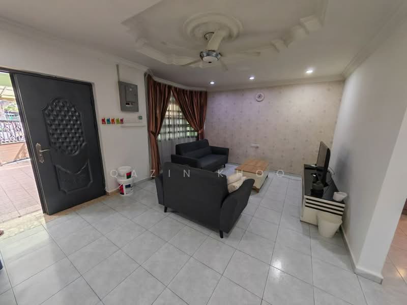 2.5-storey Terraced House for Sale in Pengkalan Pegoh (Ipoh) - Qazin Khoo - Living Room - PropertyGuru.com.my