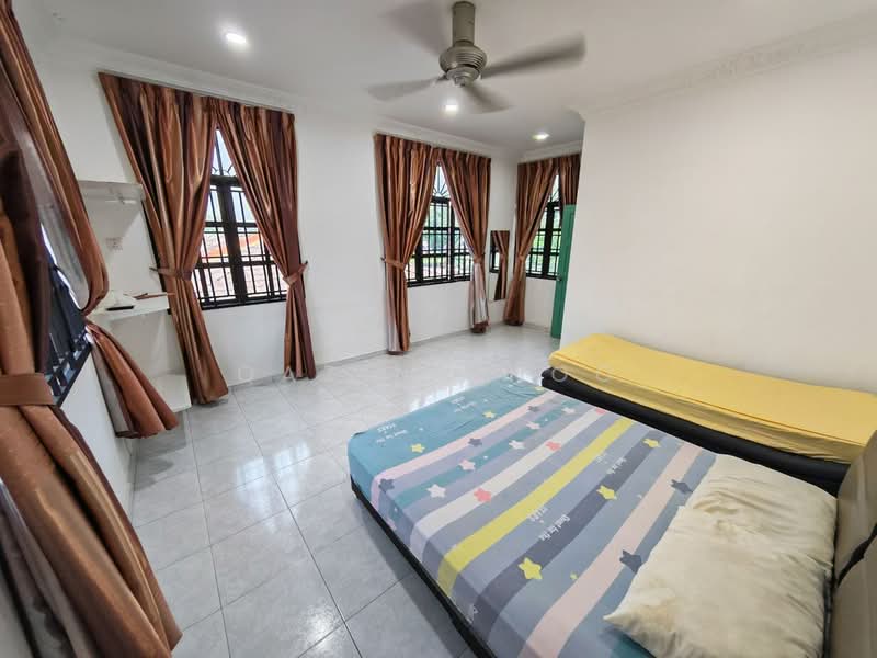 2.5-storey Terraced House for Sale in Pengkalan Pegoh (Ipoh) - Qazin Khoo - Bedroom - PropertyGuru.com.my