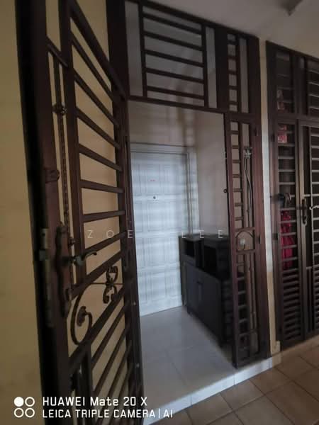 Apartment for Sale at Kipark Apartment - Zoey Lee - Entrance - PropertyGuru.com.my